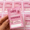 Une collection de cartes de vœux inspirantes pour entrepreneurs, représentant des designs créatifs.