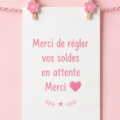 Image d'une femme réfléchissant aux effets des contenus pour adultes sur son bien-être