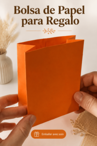 Sac en papier élégant pour emballer un cadeau de manière stylée.