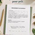 Femme rédigeant un modèle de compromis de paiement pour un prêt